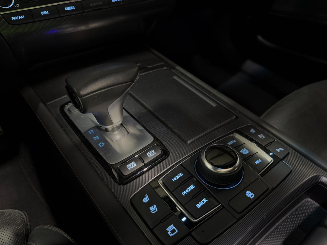 Genesis G80  2018