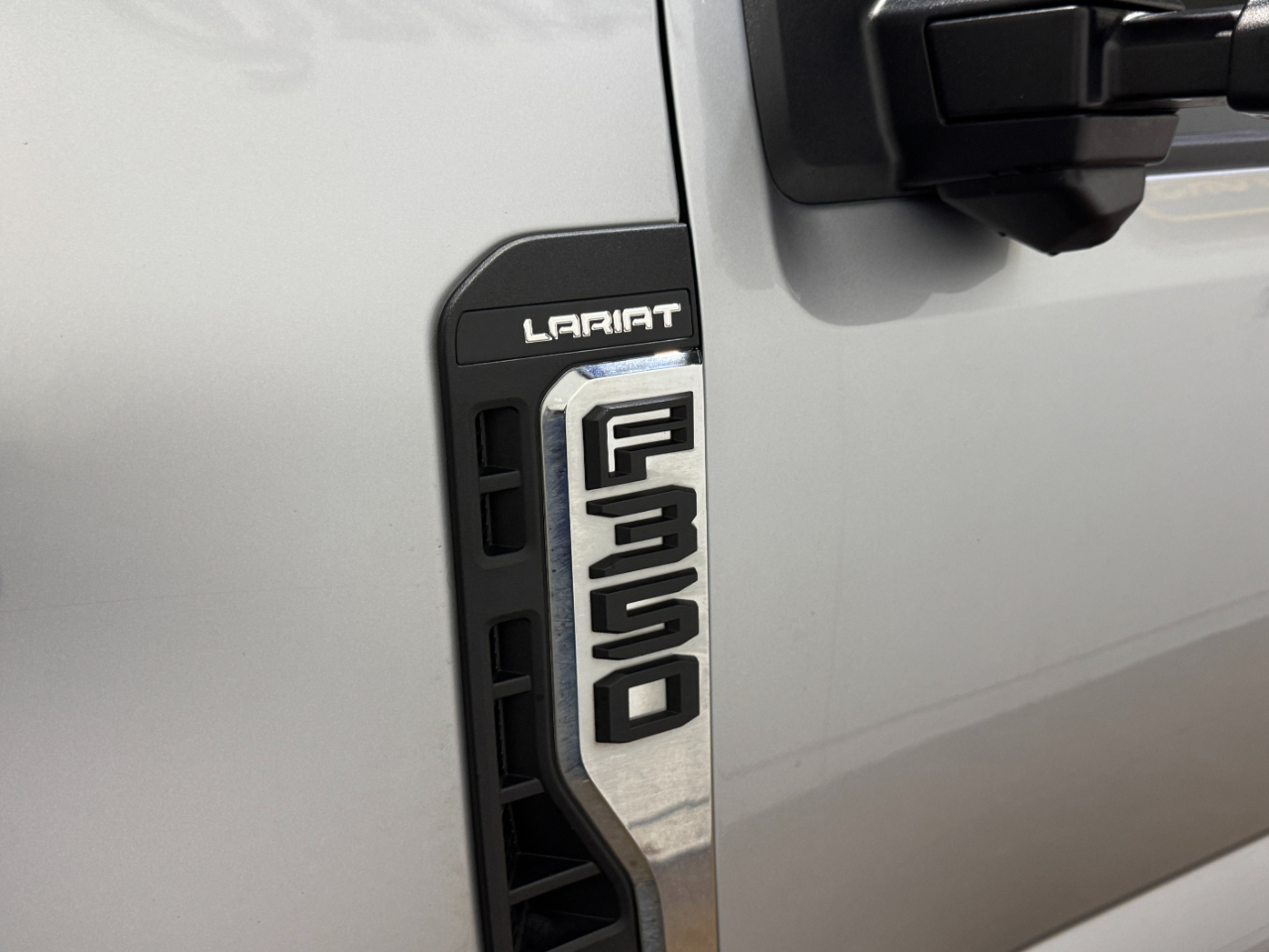 Ford Super Duty F-350 DRW  2024