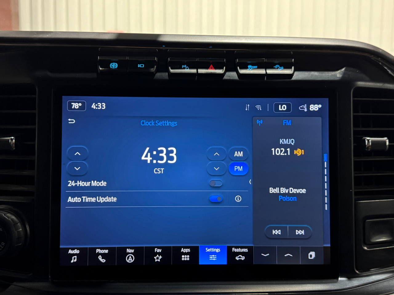 Ford Super Duty F-350 DRW  2024