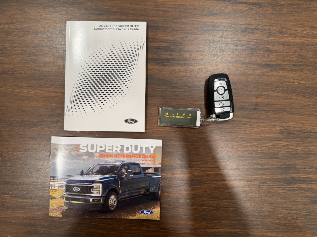 Ford Super Duty F-350 DRW  2024