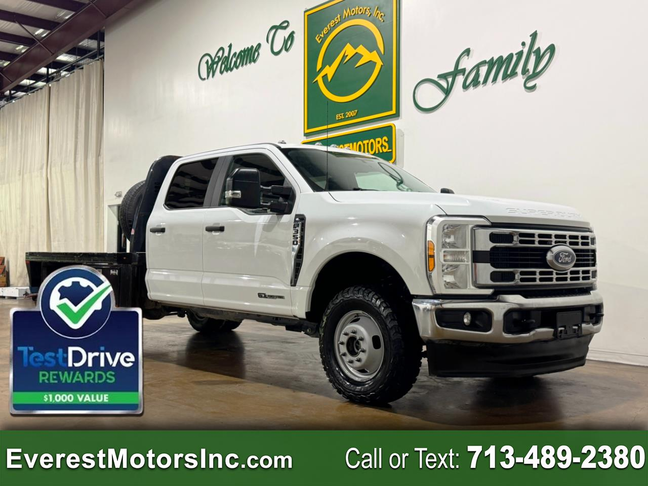 2024 Ford Super Duty F-350 DRW XL 4X4 CREWCAB 9FT FLATBED 6.7L V8 DIESEL 1OWNER