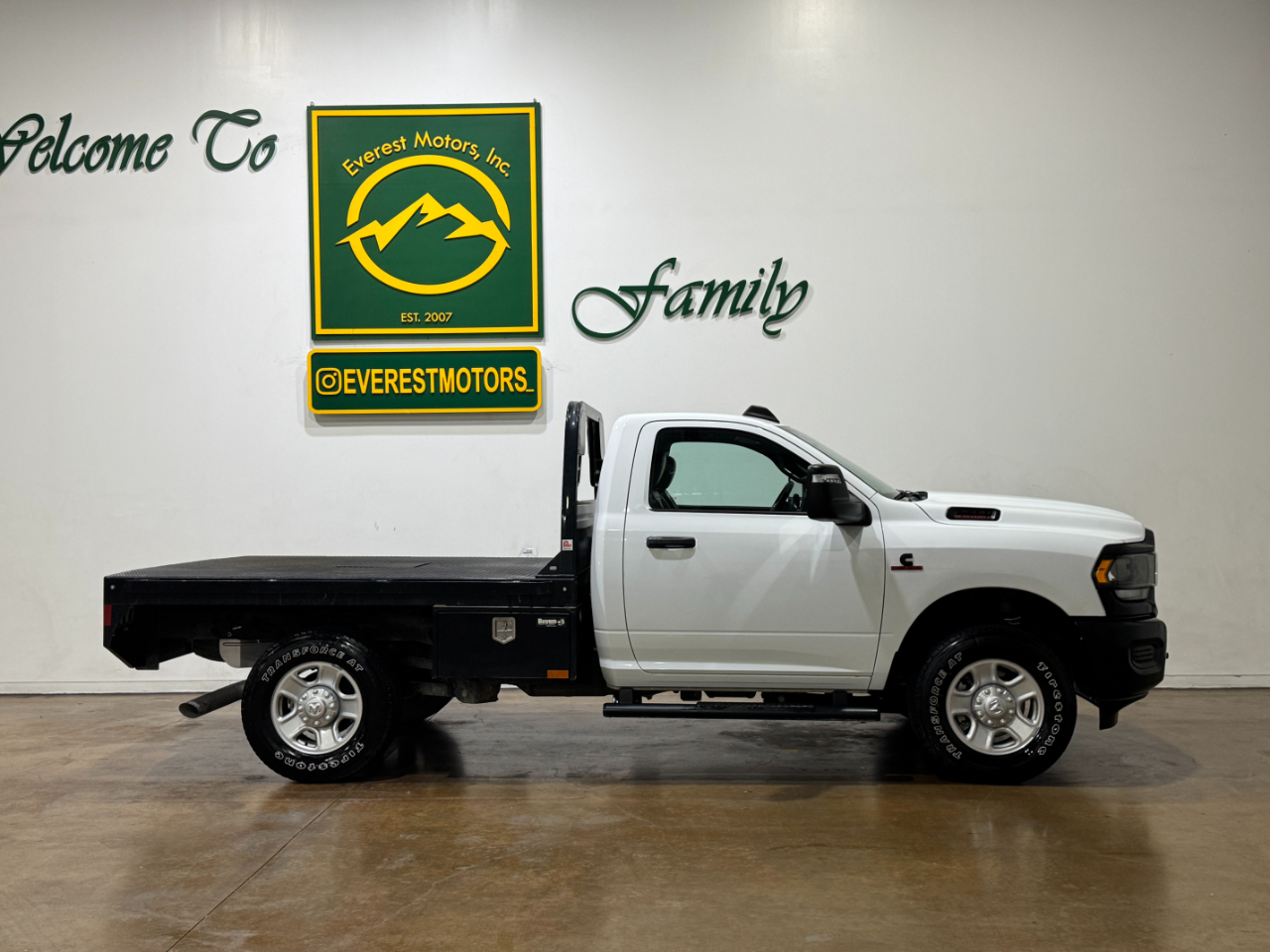 RAM 2500  2024