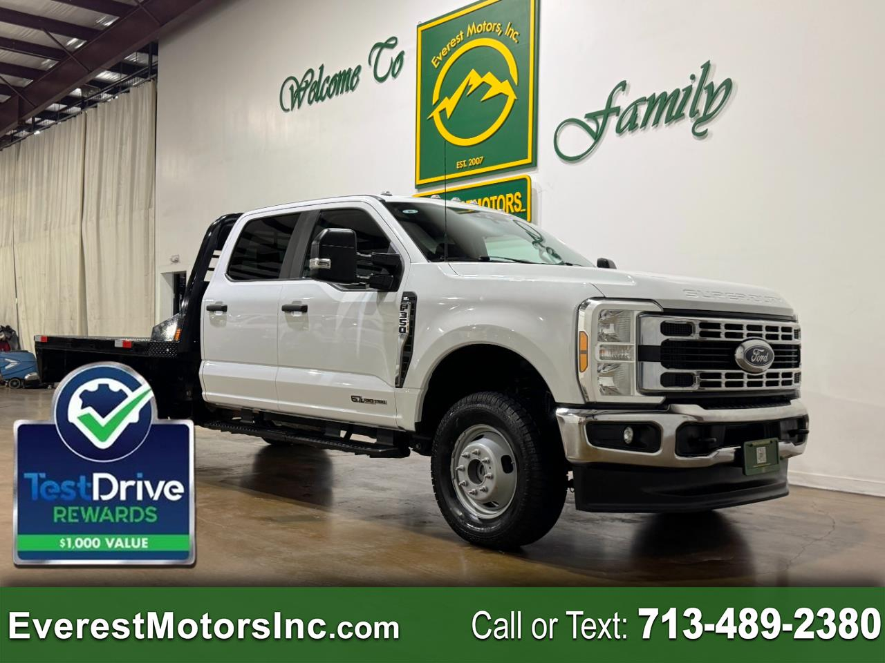 2024 Ford Super Duty F-350 DRW XL 4X4 CREWCAB FLATBED 6.7L DIESEL 1OWNER