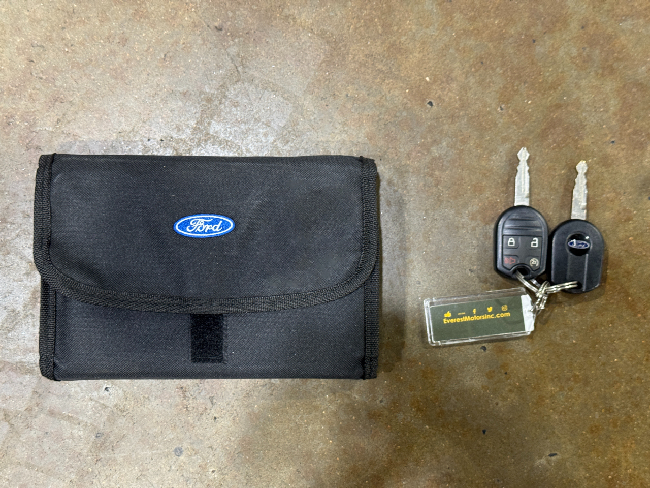 Ford Super Duty F-250 SRW  2016