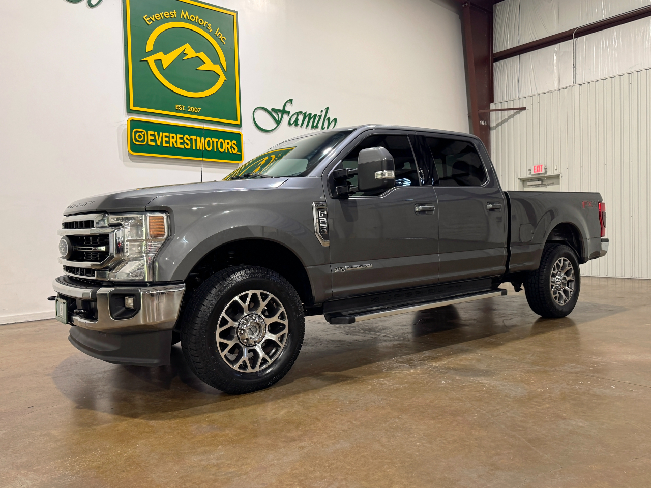 Ford Super Duty F-250 SRW  2022