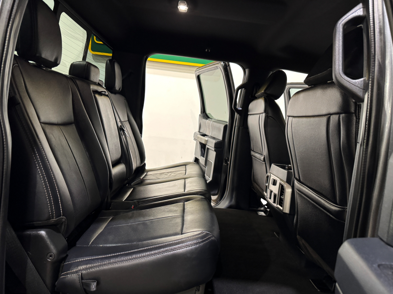 Ford Super Duty F-250 SRW  2022