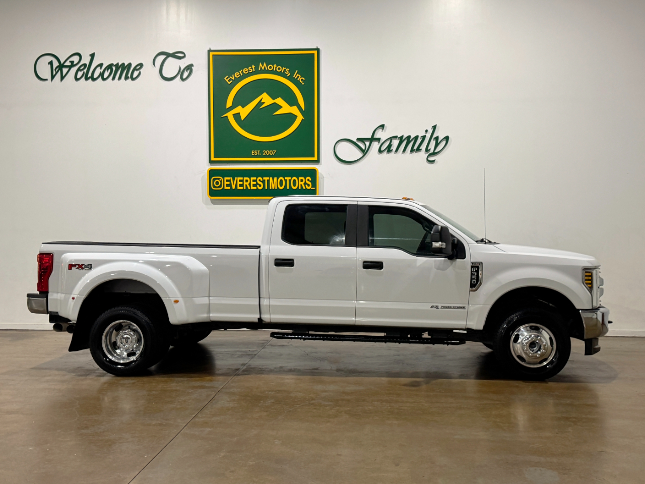 Ford Super Duty F-350 DRW  2019