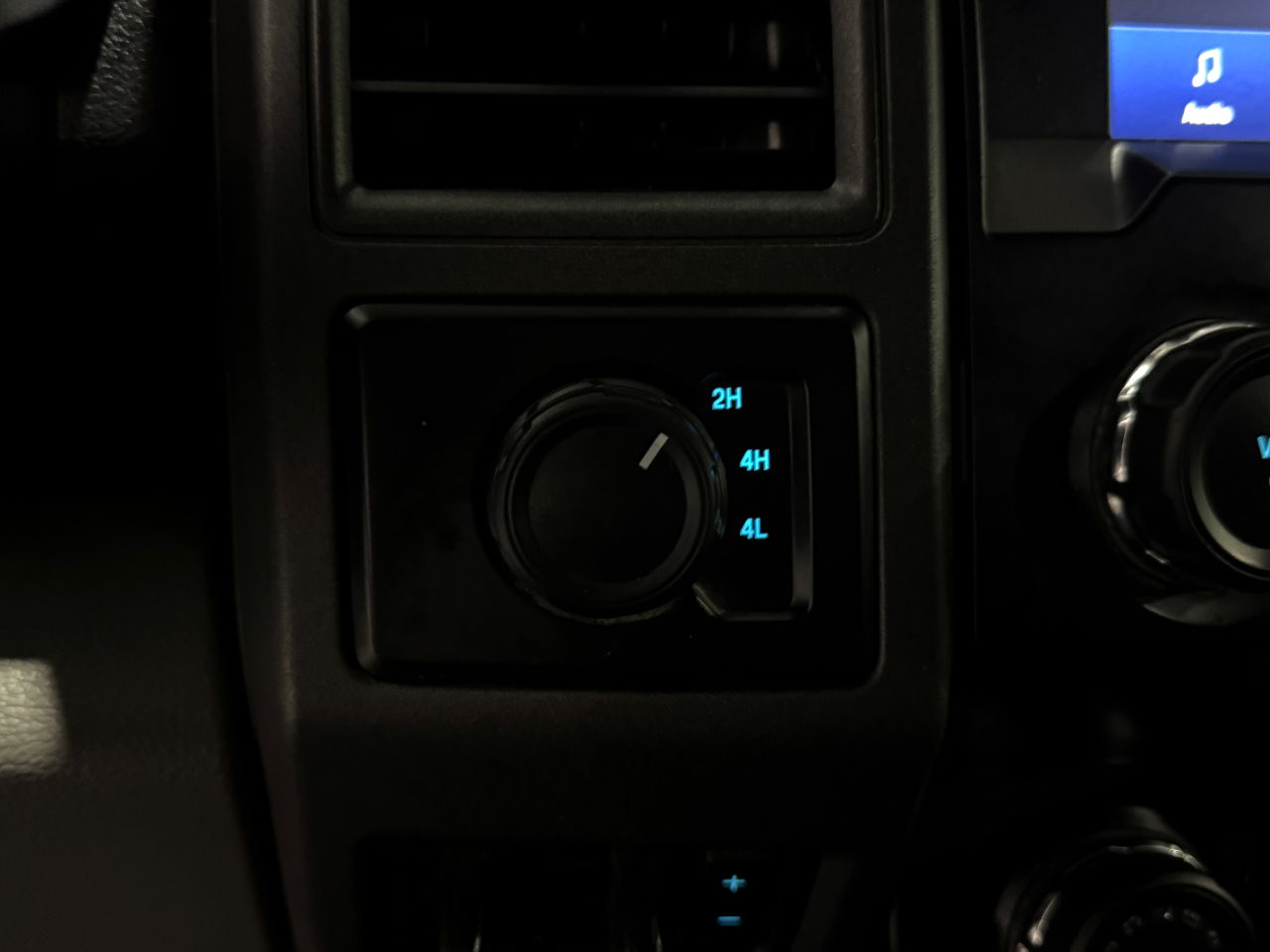 Ford Super Duty F-350 DRW  2022