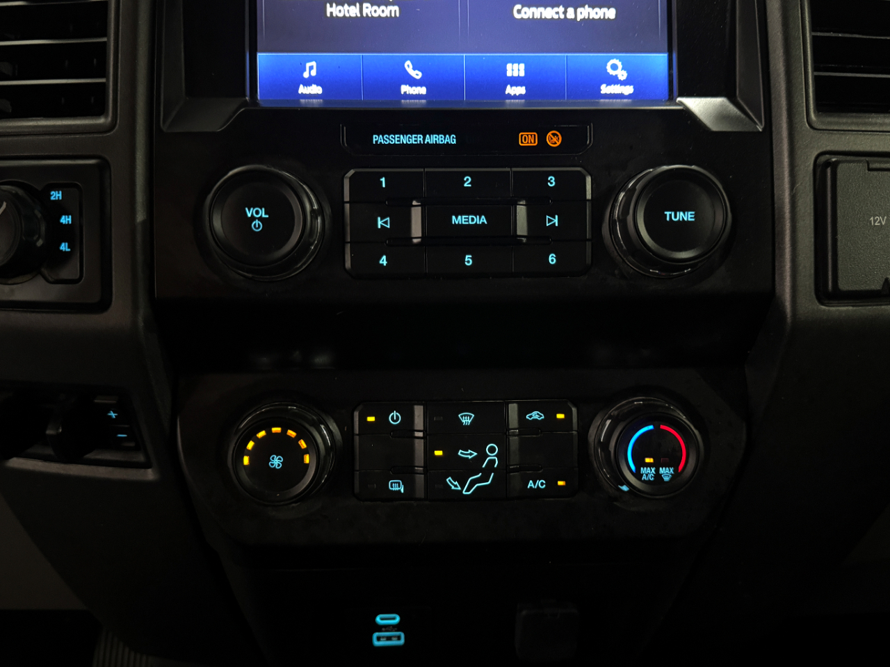 Ford Super Duty F-350 DRW  2022