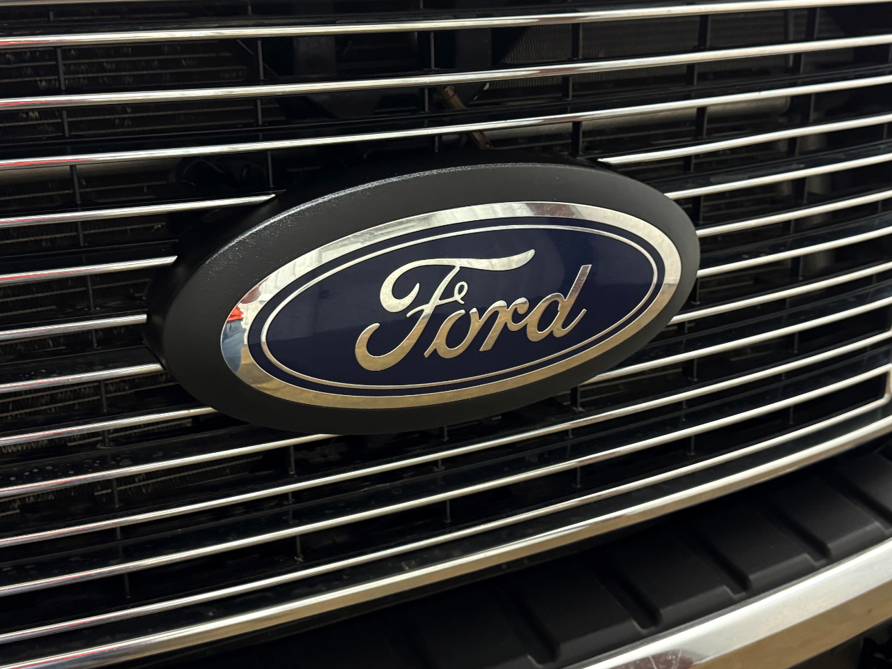 Ford Super Duty F-350 DRW  2022