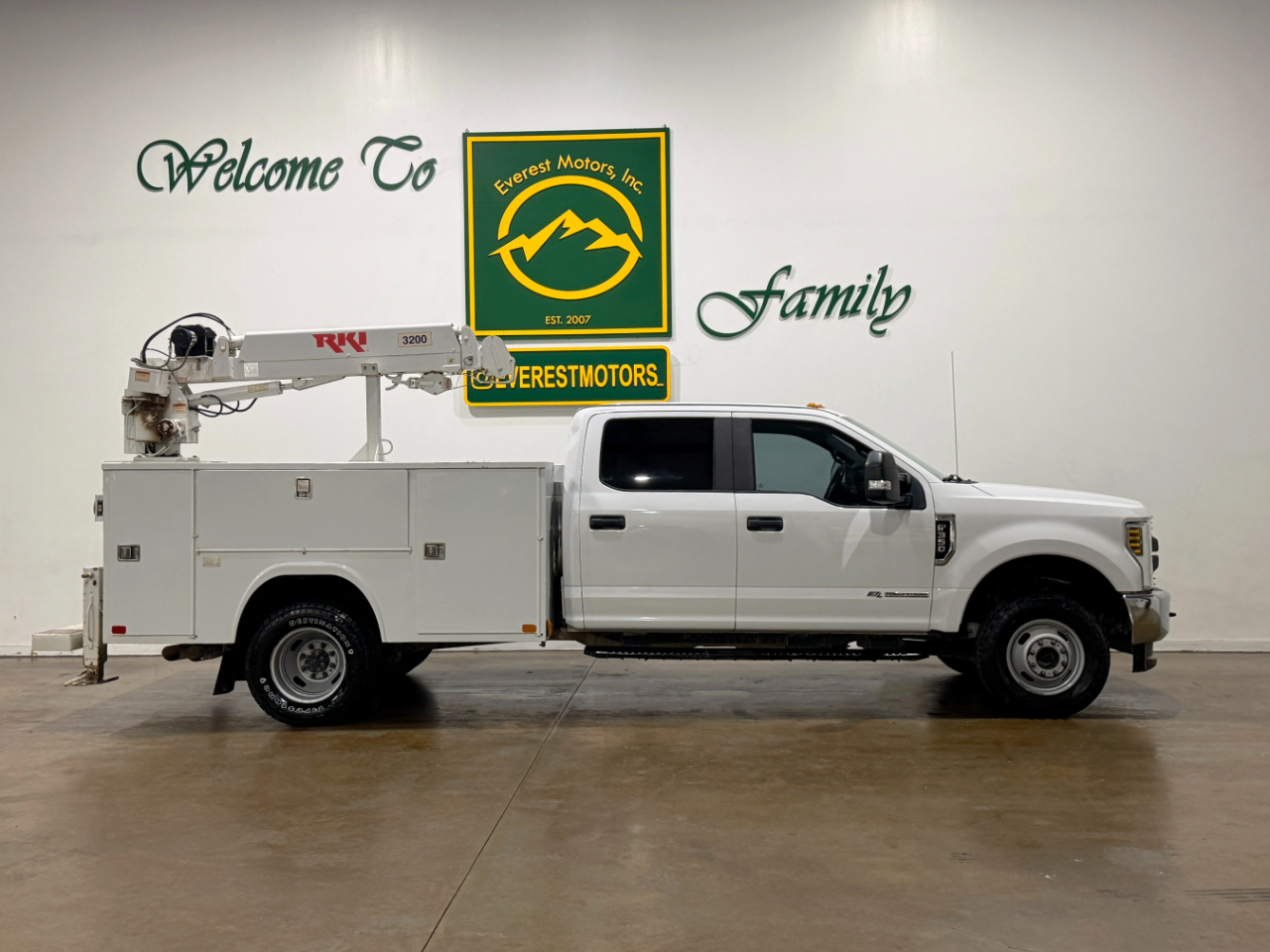 Ford Super Duty F-350 DRW  2018