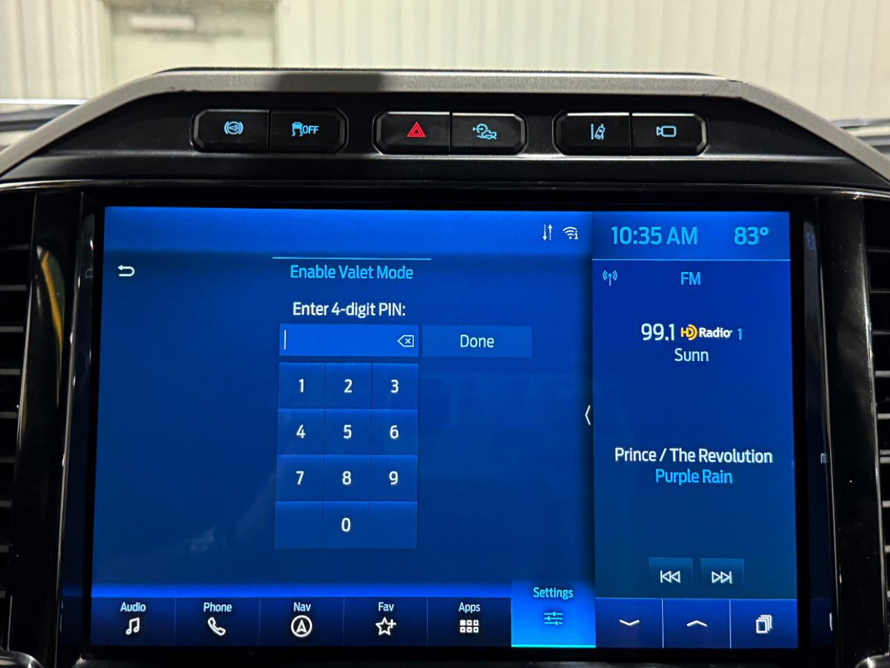 Ford Super Duty F-350 SRW  2022