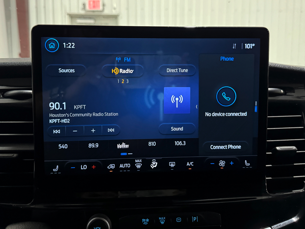 Ford Transit Passenger Wagon  2023