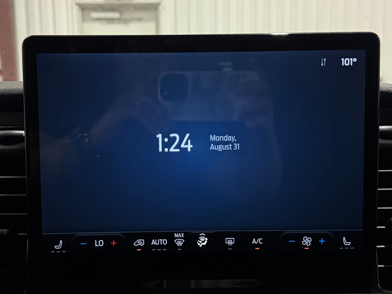 Ford Transit Passenger Wagon  2023