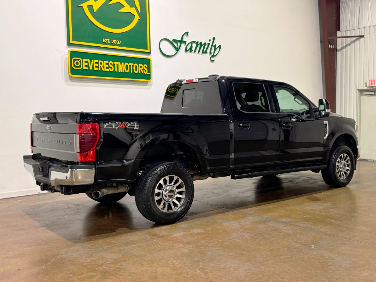 Ford Super Duty F-250 SRW  2022