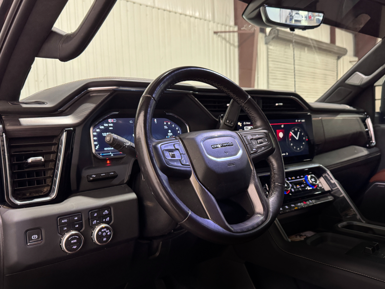 GMC Sierra 3500HD  2024