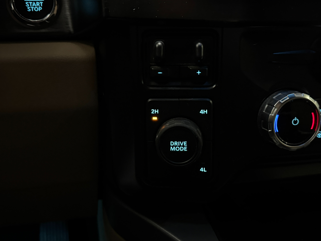 Ford Super Duty F-450 DRW  2023