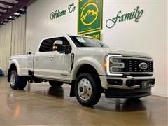 2023 Ford Super Duty F-450 DRW 