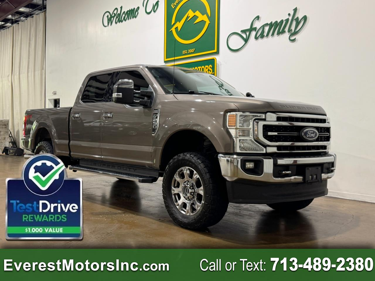 Ford Super Duty F-250 SRW  2022