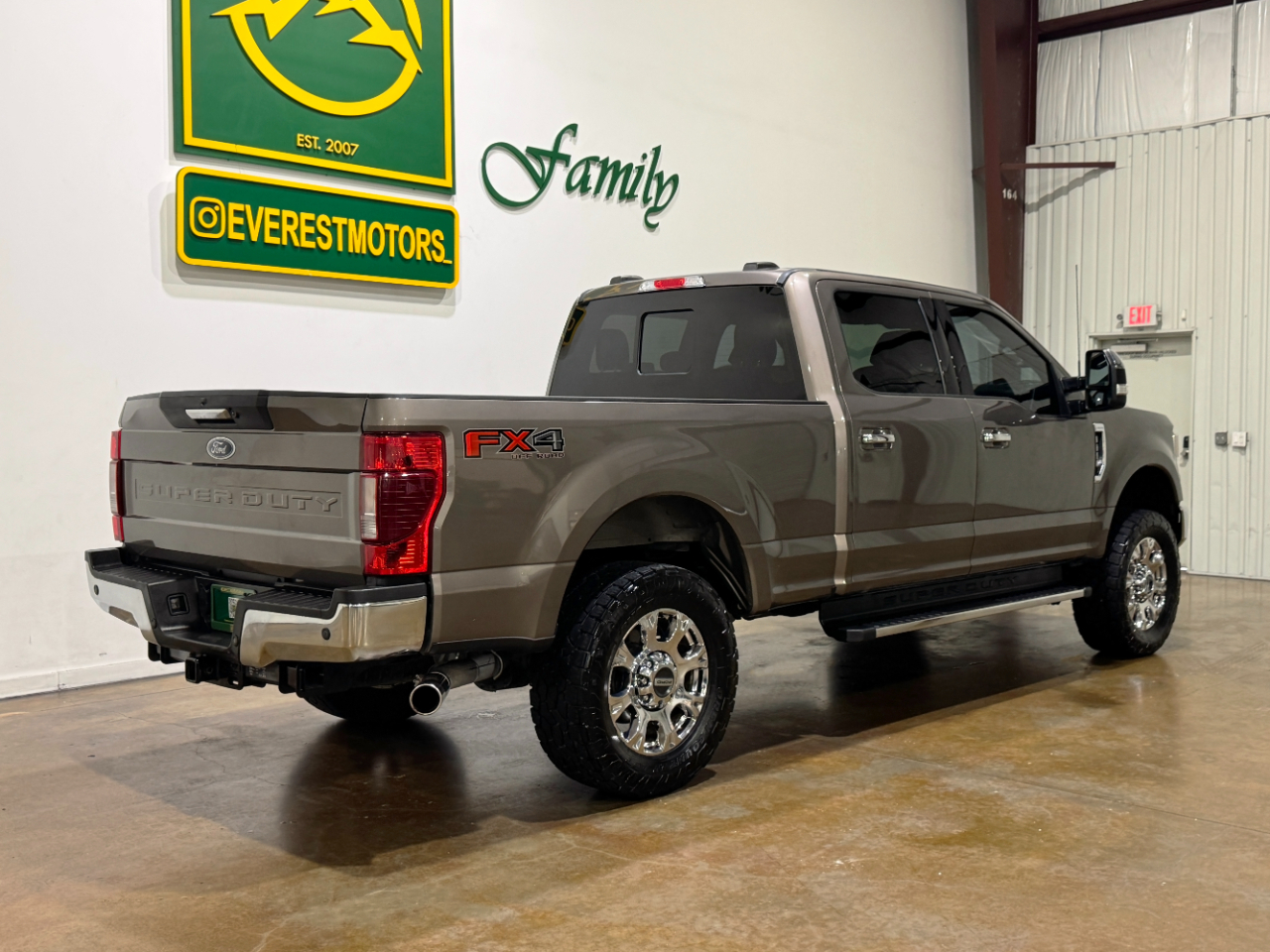 Ford Super Duty F-250 SRW  2022