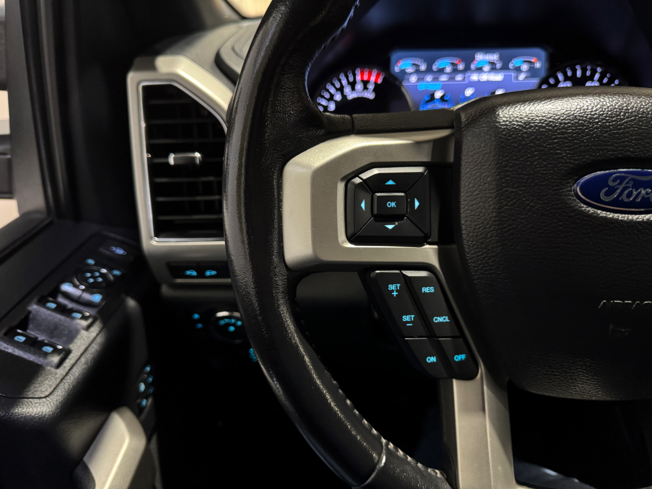 Ford Super Duty F-250 SRW  2022