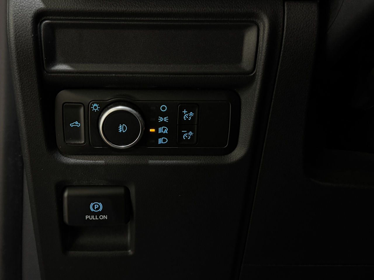 Ford F-150  2021