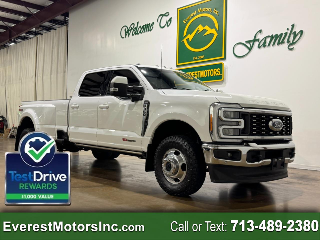 2023 Ford Super Duty F-350 DRW LARIAT ULTIMATE 4X4 CREWCAB 6.7L HO DIESEL 1OWNER