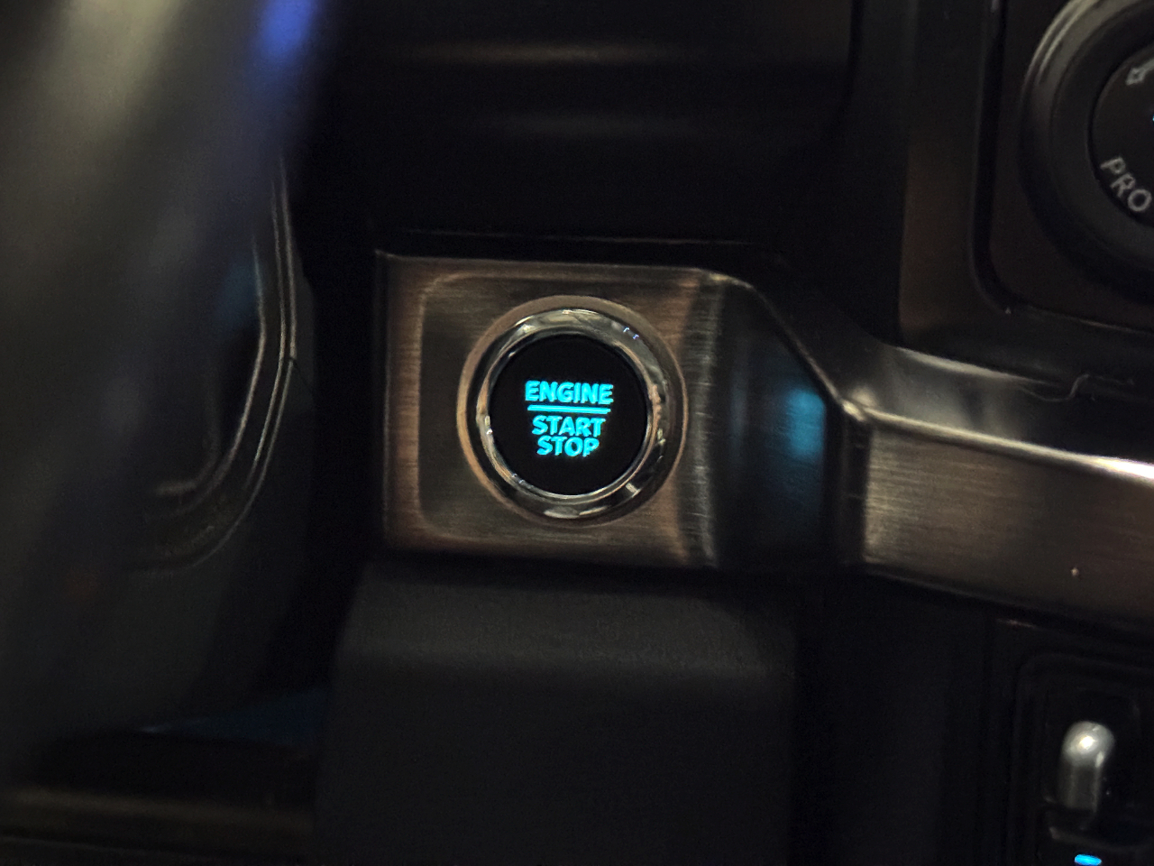 Ford Super Duty F-350 DRW  2023