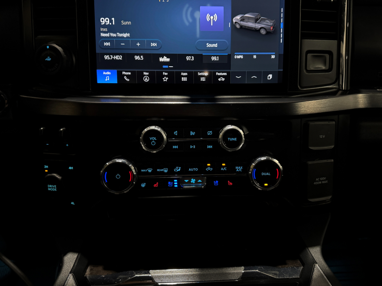 Ford Super Duty F-350 DRW  2023