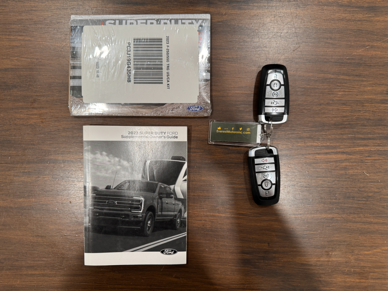 Ford Super Duty F-350 DRW  2023