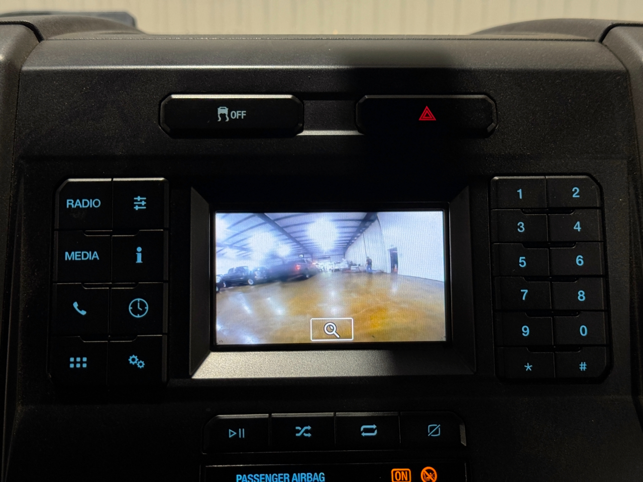 Ford Super Duty F-350 DRW  2022