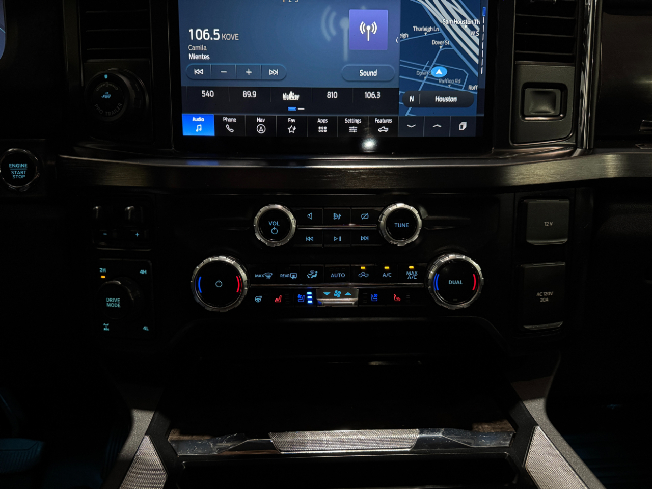 Ford Super Duty F-350 SRW  2023