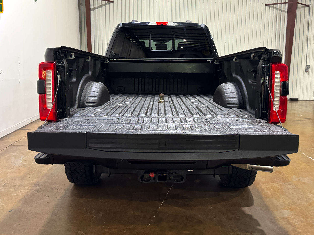 Ford Super Duty F-350 SRW  2023