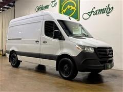 2025 Mercedes-Benz Sprinter Cargo Van 