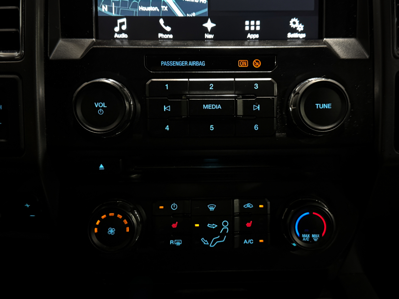 Ford Super Duty F-250 SRW  2017