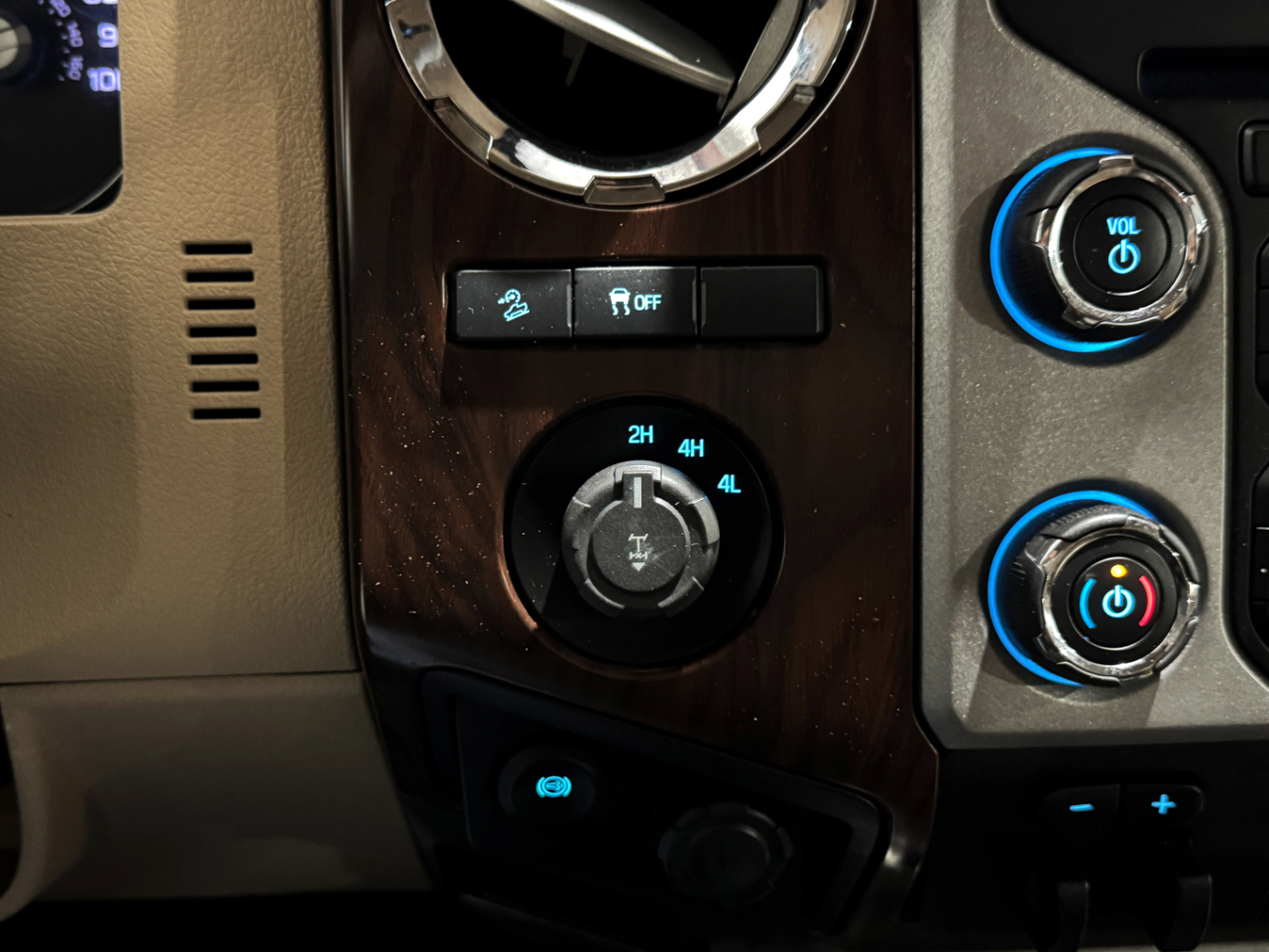 Ford Super Duty F-250 SRW  2015