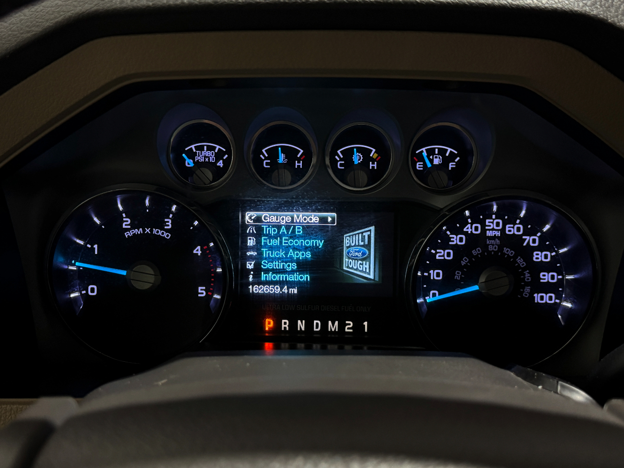 Ford Super Duty F-250 SRW  2015