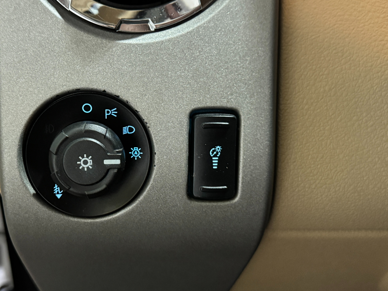 Ford Super Duty F-250 SRW  2015