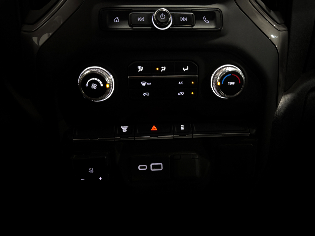 GMC Sierra 3500HD  2023