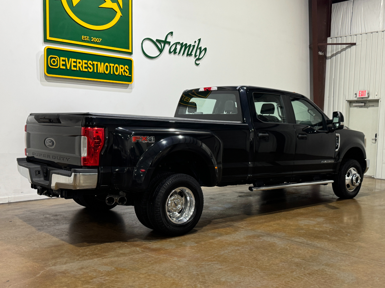 Ford Super Duty F-350 DRW  2018