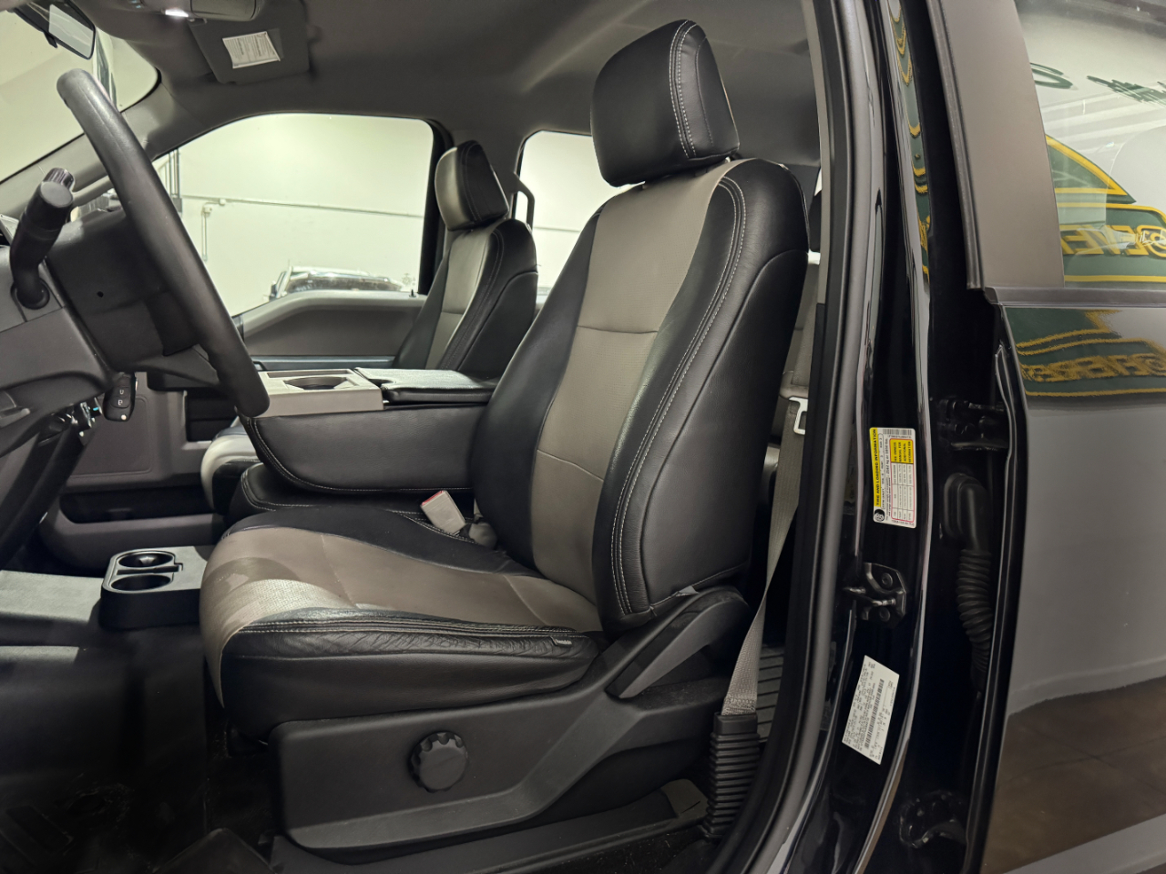 Ford Super Duty F-350 DRW  2018