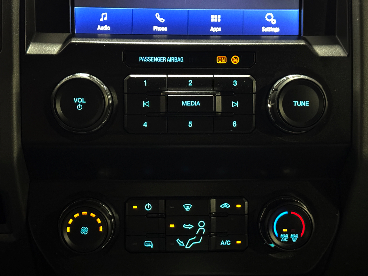 Ford Super Duty F-250 SRW  2022