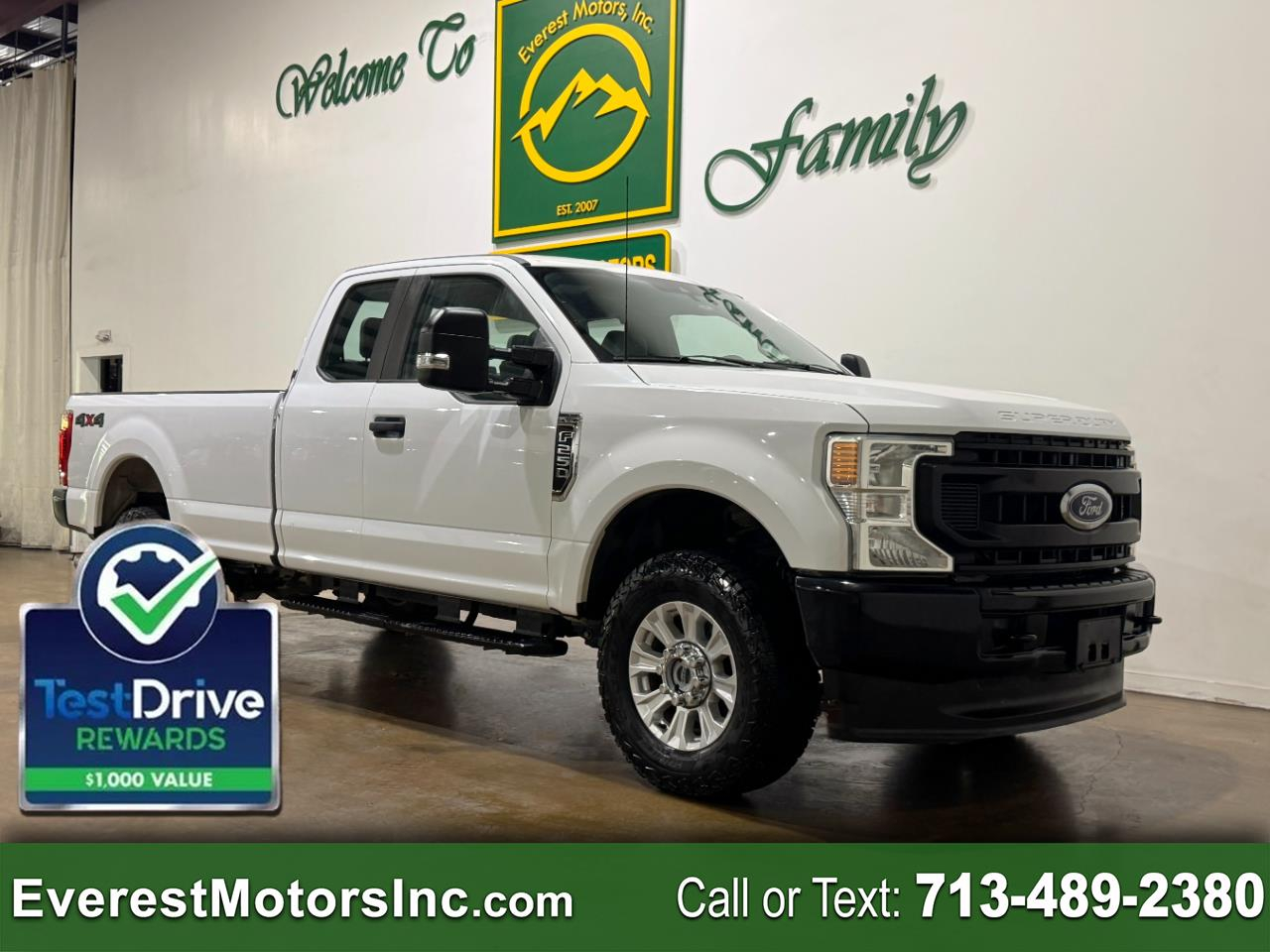 Ford Super Duty F-250 SRW  2022