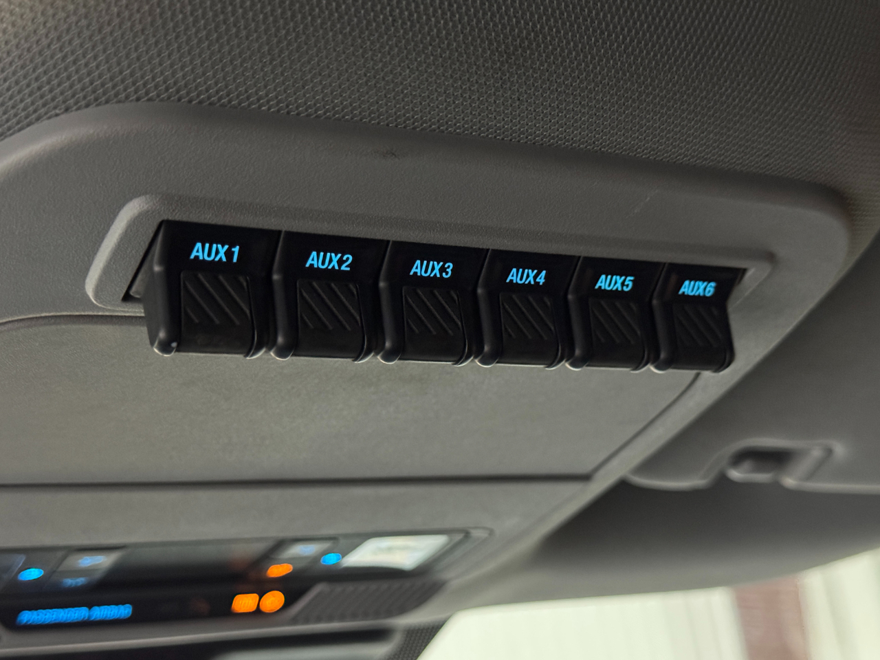 Ford Super Duty F-250 SRW  2024