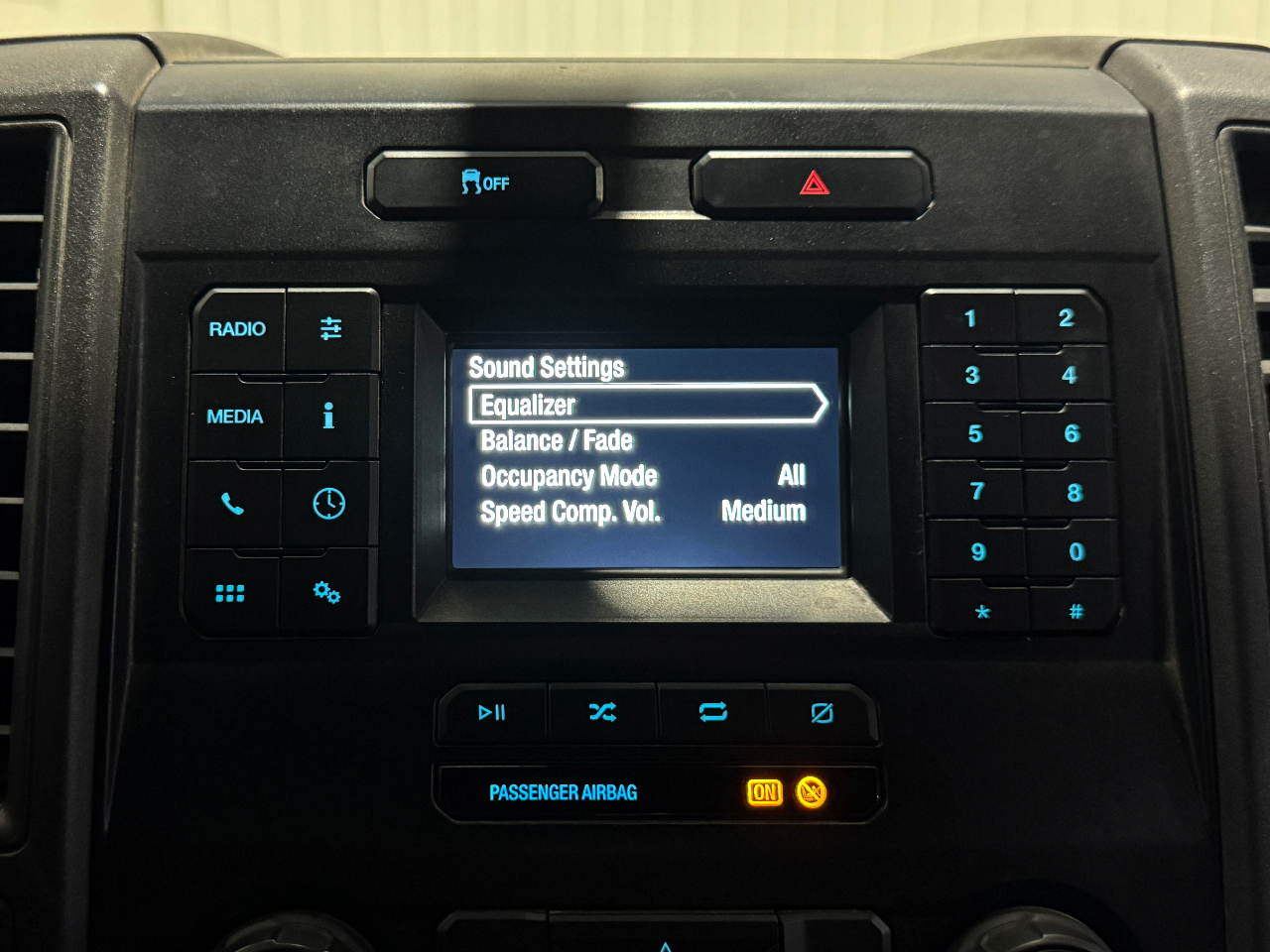 Ford Super Duty F-550 DRW  2021
