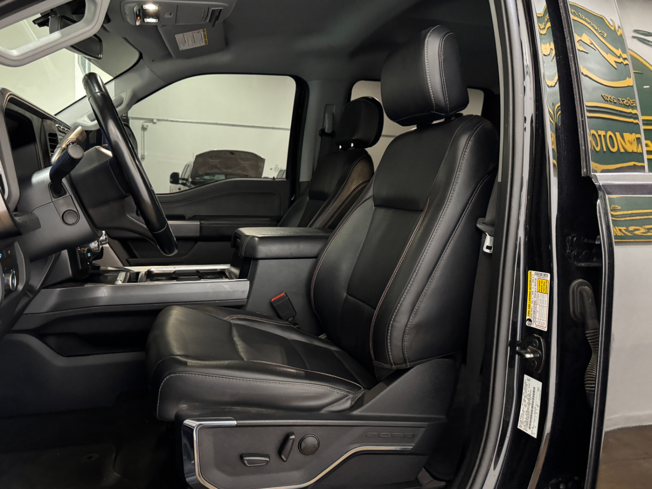 Ford Super Duty F-350 DRW  2024