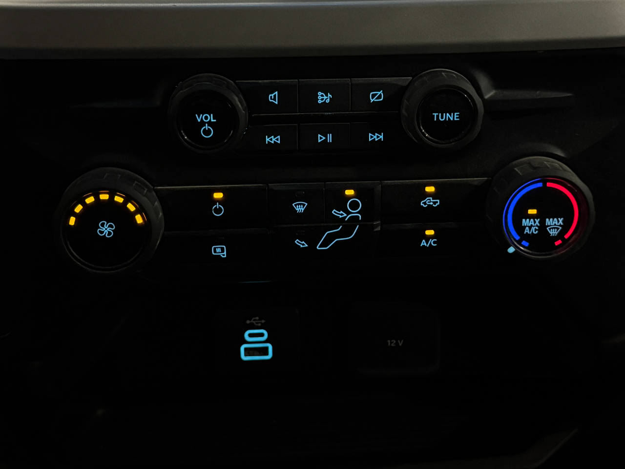 Ford Super Duty F-550 DRW  2023