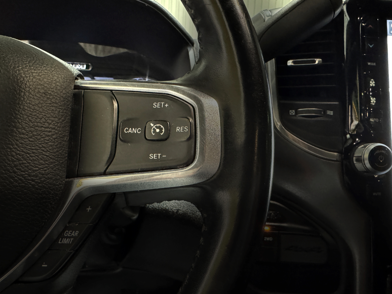 RAM 2500  2023