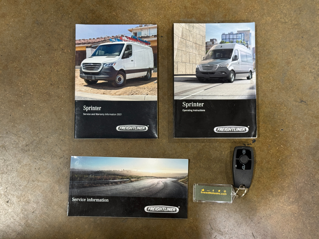 Freightliner Sprinter Cargo Van  2021
