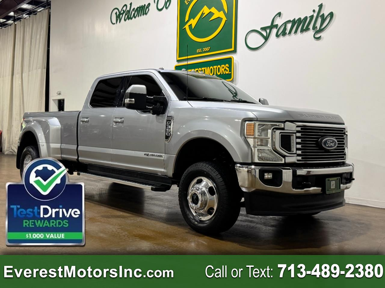2022 Ford Super Duty F-350 DRW LARIAT 4X4 CREWCAB 6.7L V8 DIESEL 1OWNER FX4